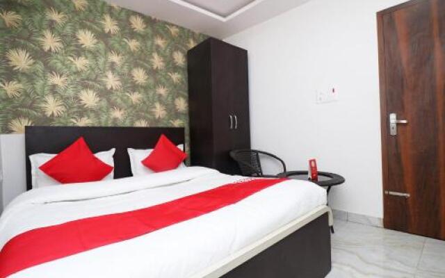 OYO 26917 Rc Residency