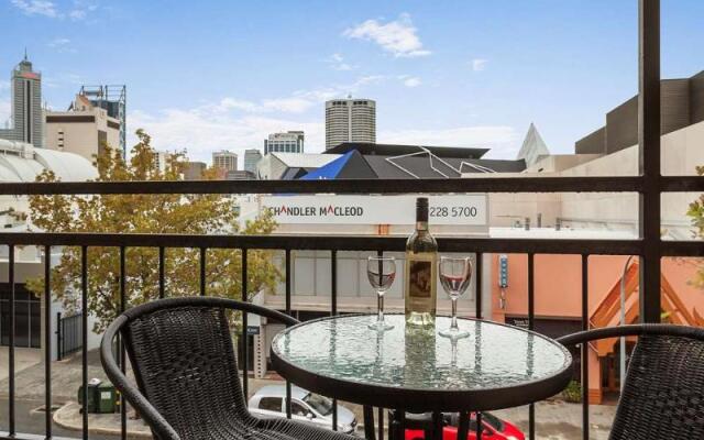 Best Western Northbridge Apartments