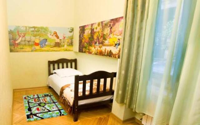 88 Davit Aghmashenebeli Avenue