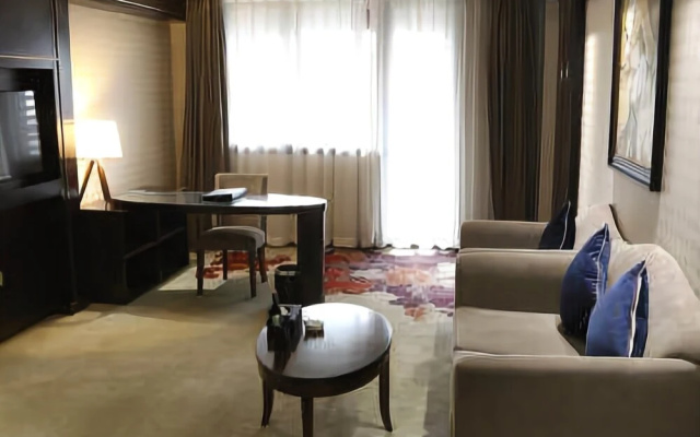 Jingsun Holiday Hotel