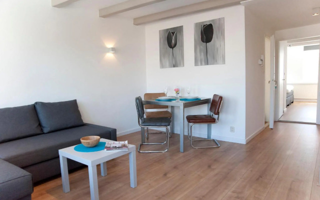 Residence Flower Market