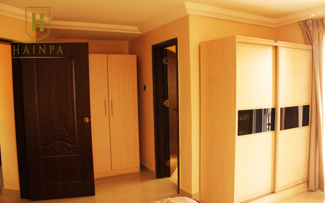 Flora Legacy Apartments