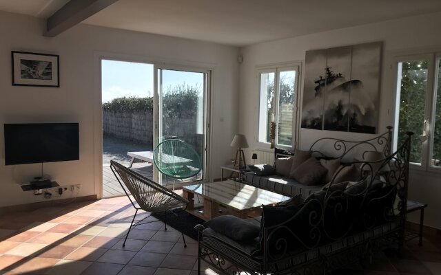 Villa Carnac face mer