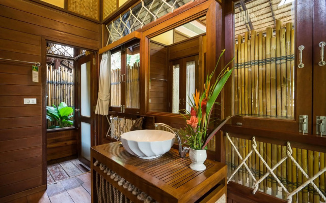 The FloatHouse River Kwai