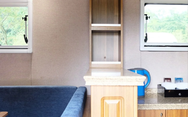 Midea Egret Lake Car Camp