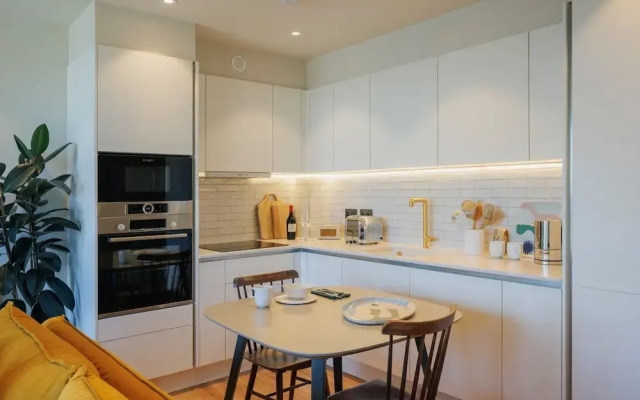 Modern Studio Flat in North London