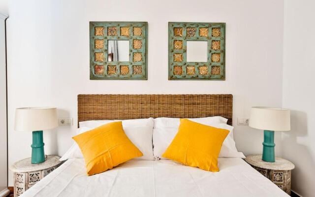 Apartamentos Puerta Sevilla De Cordoba