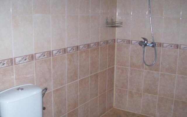 Guest House Donchevi