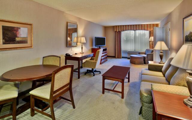 Holiday Inn & Suites Ann Arbor Univ Michigan Area, an IHG Hotel