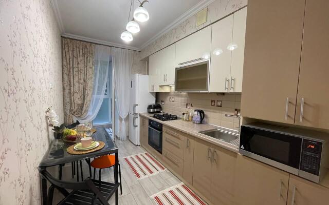 Apartment on Sibiryakova street