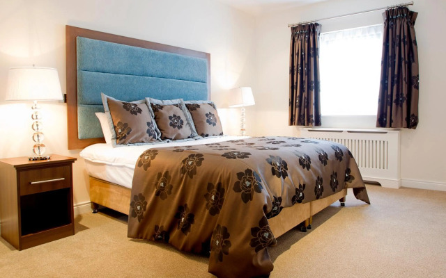 Moyvalley Hotel & Golf Resort