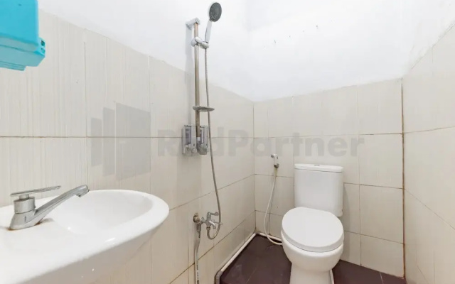 OYO 90086 Pondok Tasyiq Guest House Syariah