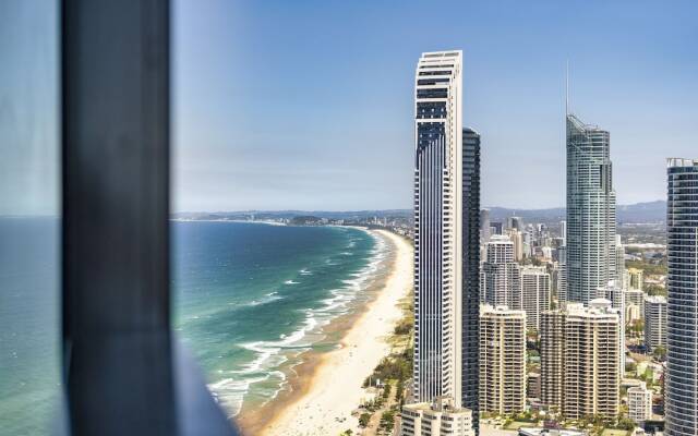 Ocean Surfers Paradise - GCLR