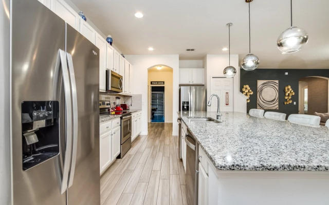 Broadoak Drive villa Solterra 4