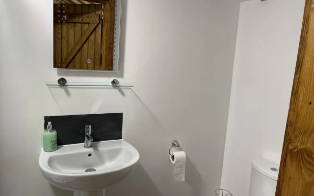 The Cow Shed 1br-sleeps4-parking-petsok