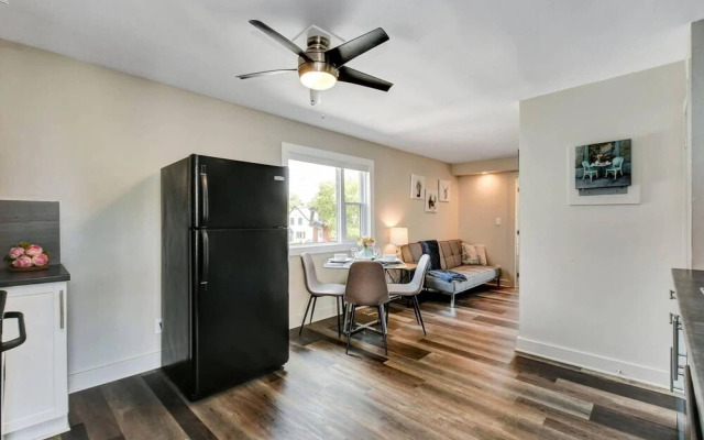 Bright and Modern 1BR Apt - Near DT Ottawa