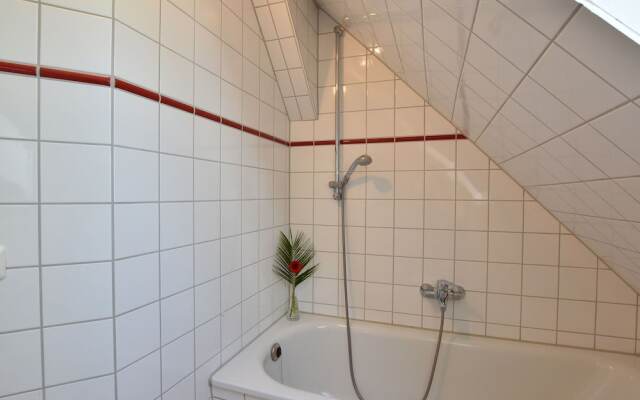 Child-friendly Seaside Apartment in Wittenbeck