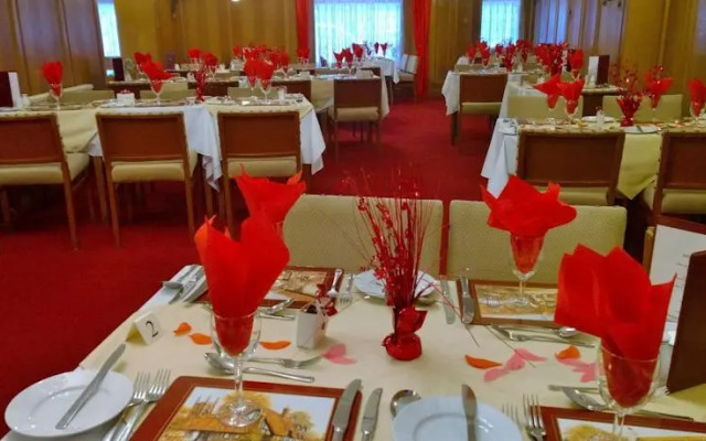 The Arosfa Hotel