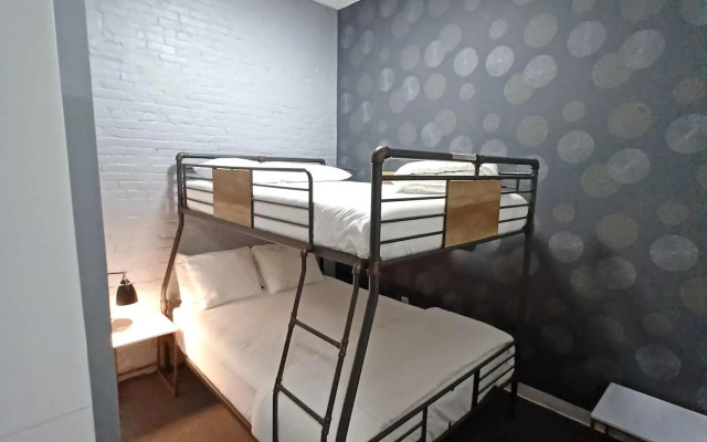 Temple Place Suites