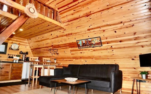 İnce Bungalov