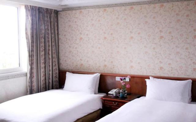 Crystal Hotel