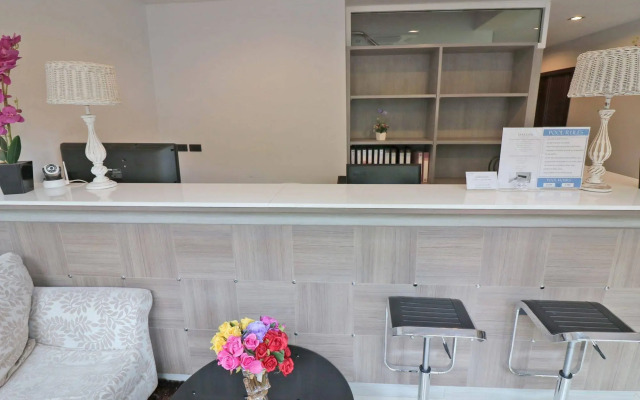 Nida Rooms Ratchathewi Makkasan Silver