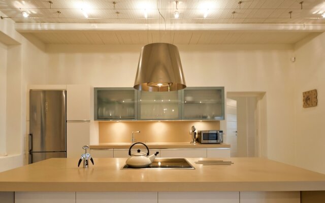 Athina Ios Villa