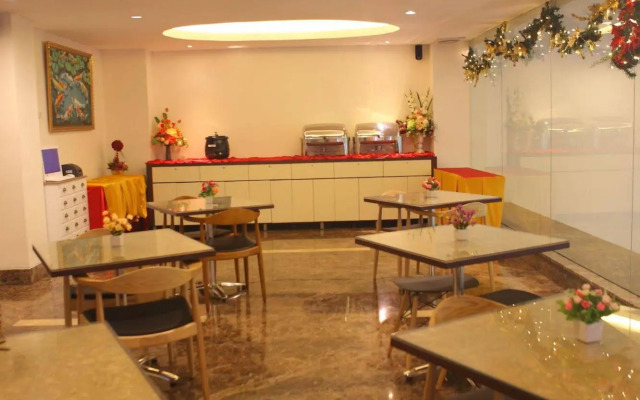 Miko Hotel Makassar