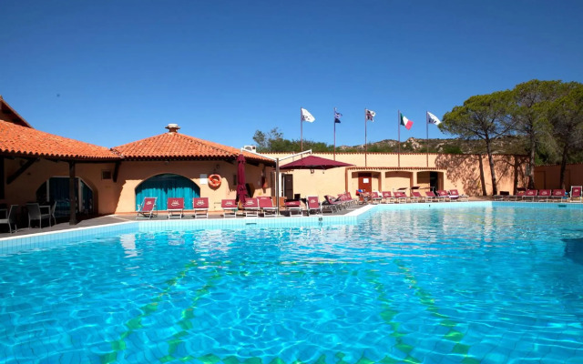 Club Esse Cala Bitta