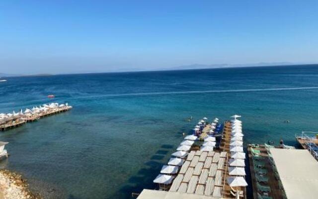 Seaside Apart Hotel