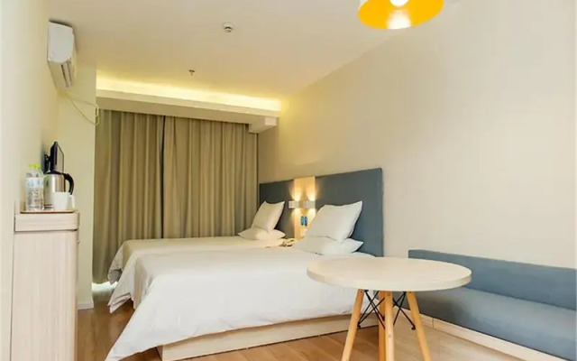Hanting Express Chengdu Gaoxin District Century City