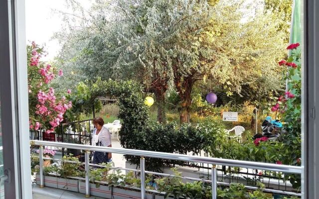Kumbağ Green Garden Pansiyon