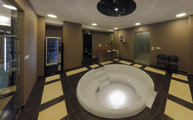 Esmarin Wellness Hotel