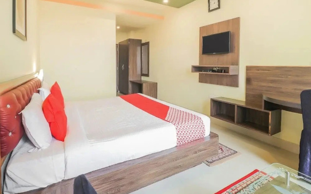 Hotel Suraj Palace