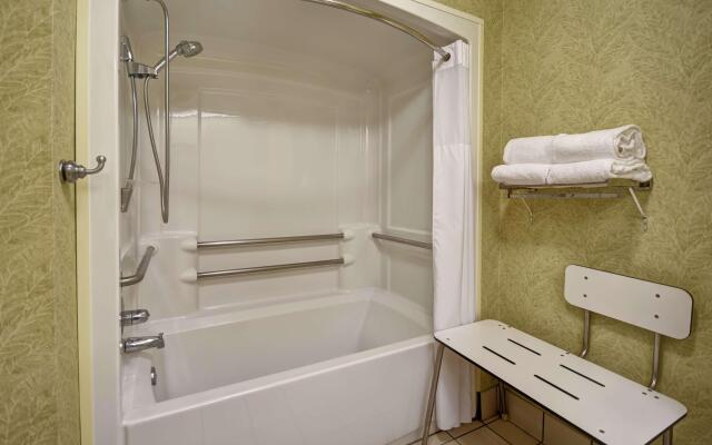 Hampton Inn & Suites Charleston/West Ashley