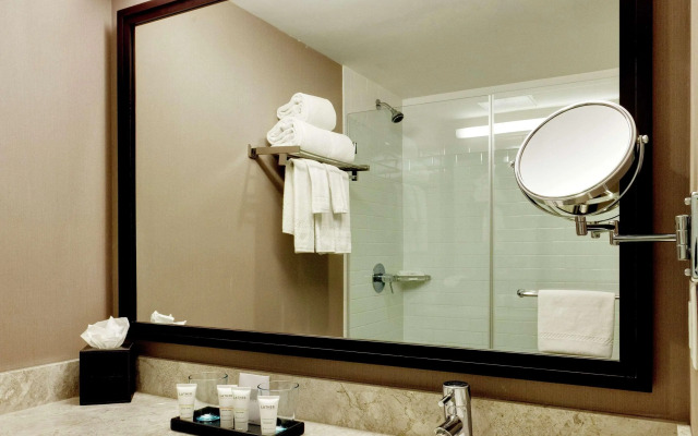 Distrikt Hotel New York City, Tapestry Collection by Hilton