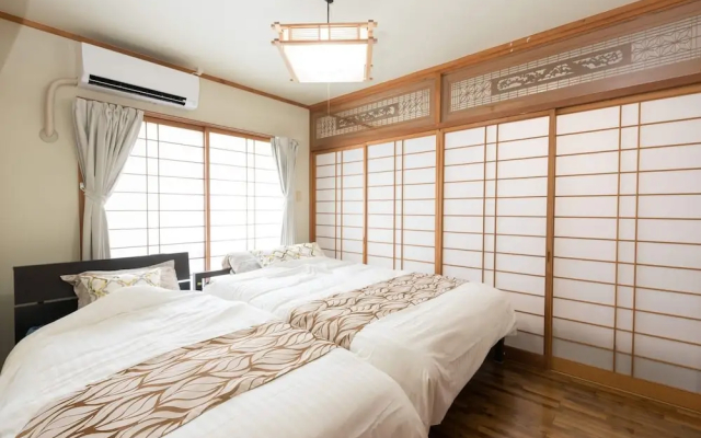 Sea Side House POLEPOLE