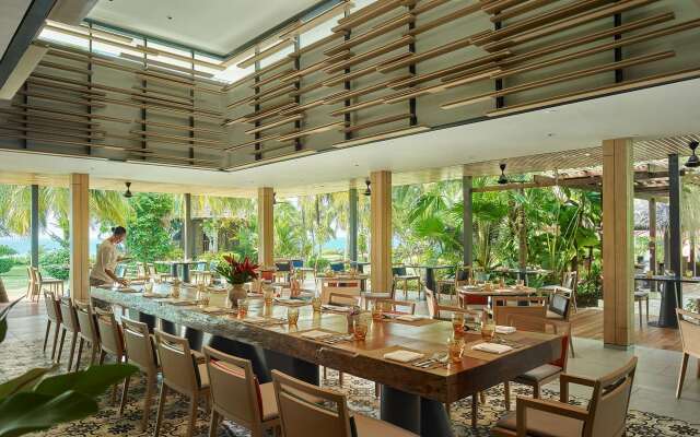 PARKROYAL Penang Resort