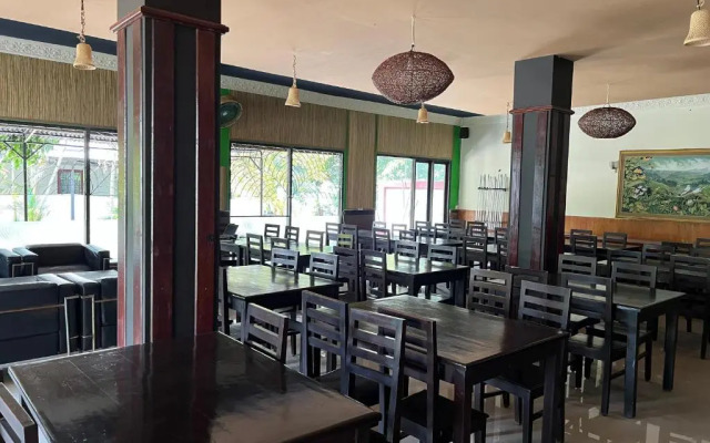 Puri Samaritan Hotel & Restaurant