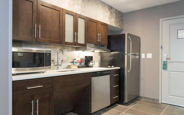 Homewood Suites by Hilton Cleveland/Sheffield