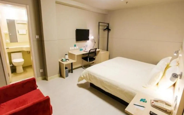 Jinjiang Inn Nanchang Bayi Square Yongshu Road