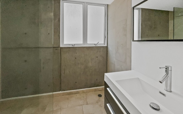 113-B201 Luxury 3br/2.5 baths in Condesa