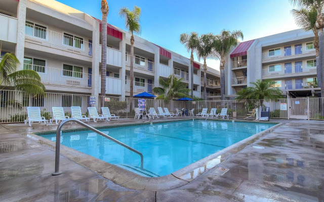 Motel 6 Anaheim Maingate