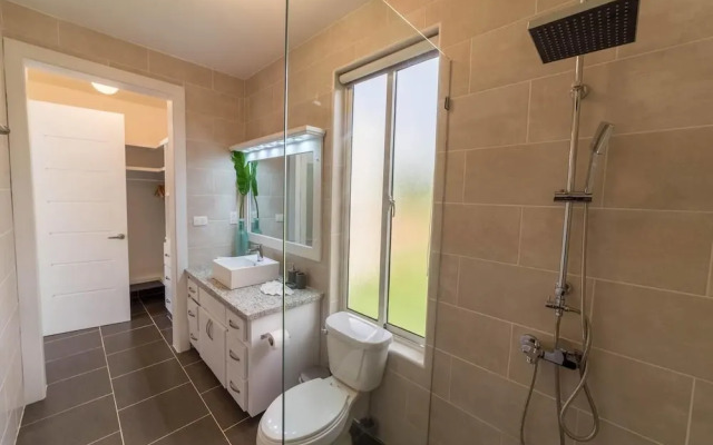 Spectacular Private 3 Bedroom Villa in Gated Community