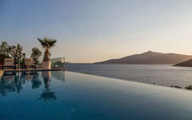 Villa Afsana by Akdenizvillam