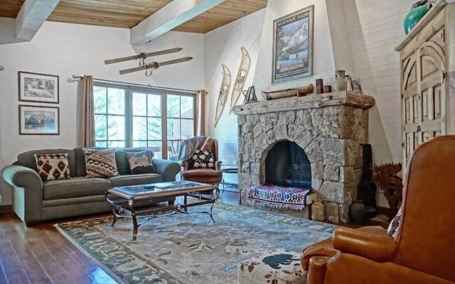 Davos Trail 2586 East - 5 Br Home