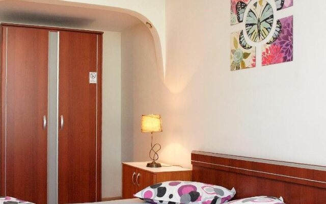 Rosuites Apartment Accommodation
