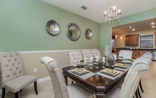 9028 Shadow Mountain Street