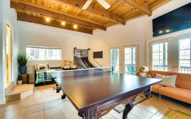 Cozy Groveland Chalet Near Yosemite!