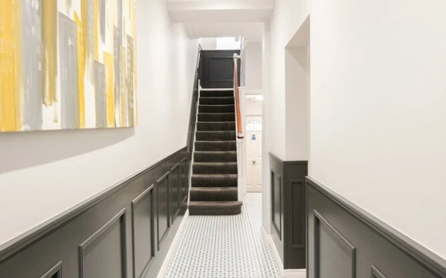 11 Helena House Business Apartment